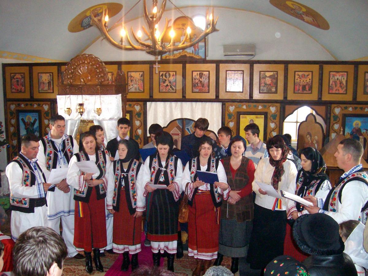 Cor - costume naţionale