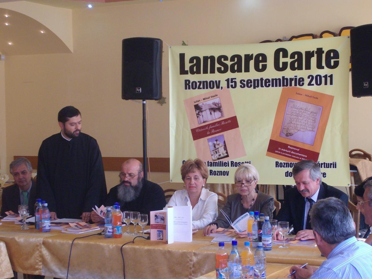 Lansare cărţi